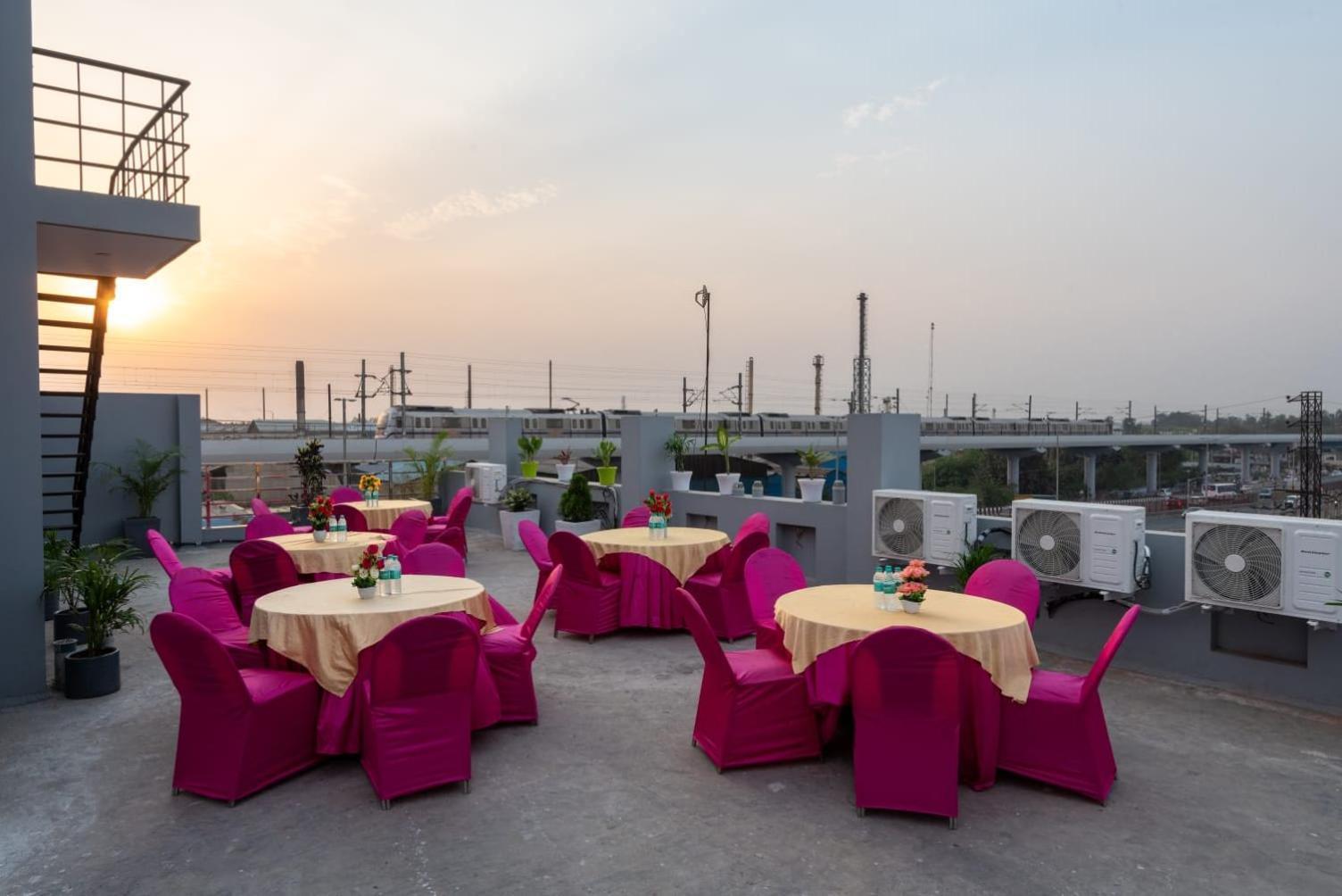 The Setu Hotel & Resorts Faridabad Exterior photo